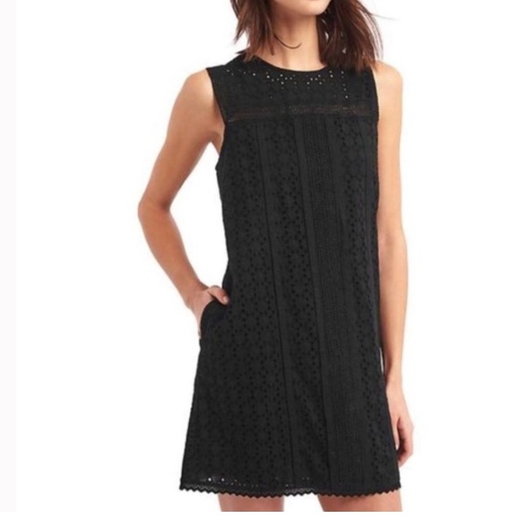 GAP Dresses & Skirts - GAP Black Eyelet Dress Size XS